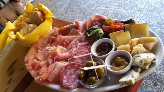 La Bicicletta Caffè & Salumi